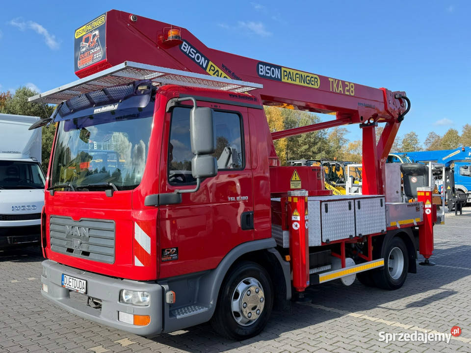MAN TGL 8180 Zwyżka Palfinger TKA 28 m w bok 20m elektryczne szyby Widełki