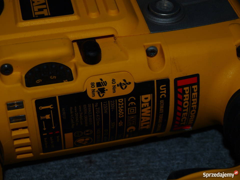 NOWA Młotowiertarka DeWalt D25603 mazowieckie