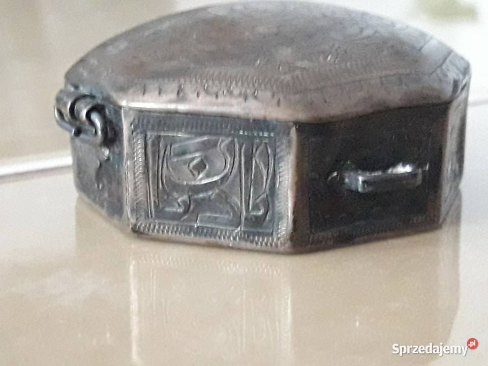 Islam XIX wieczny srebrny amulet Koranu Janów Lubelski