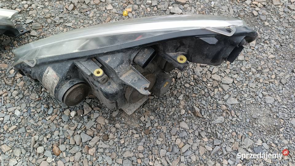 Lampa prawy przód Ford S MK1 lift Galaxy MK2 BI małopolskie Radłów