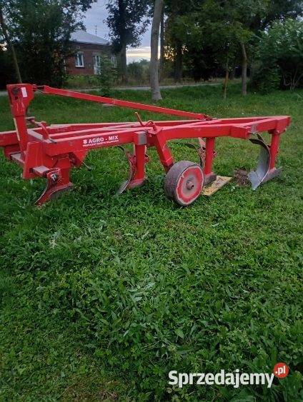 Plugi agromix 4 skibowe w stanie Zamość