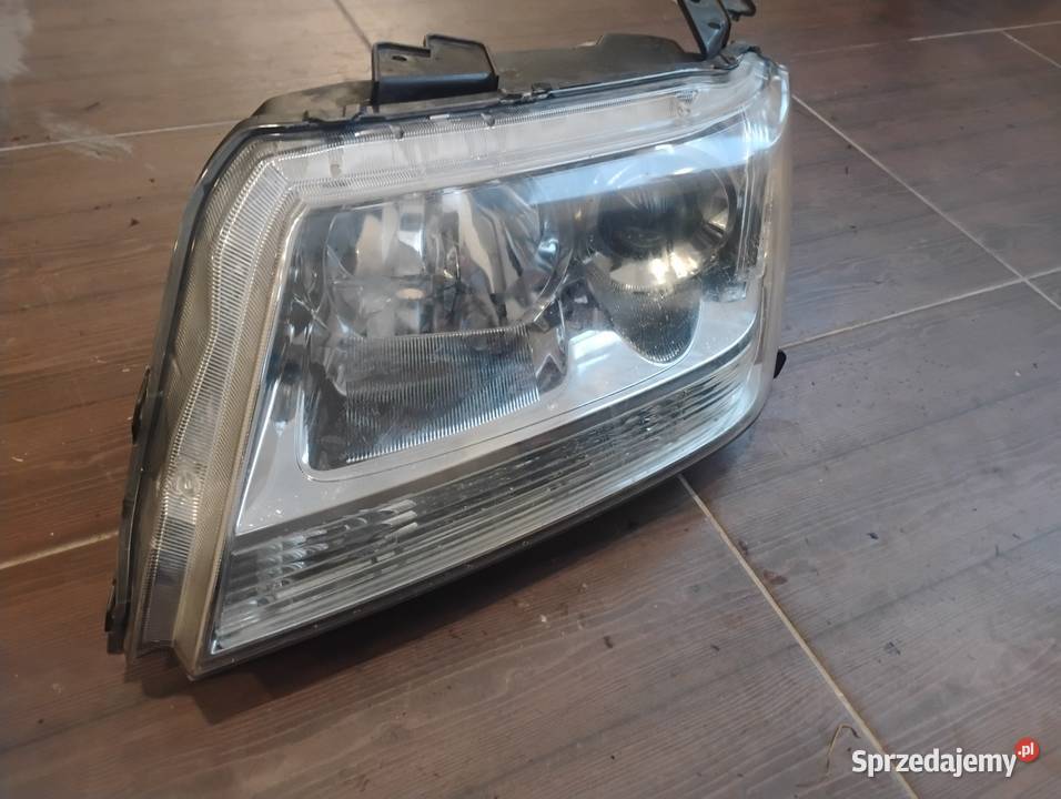 Reflektor lewy Suzuki Grand Vitara osobowe Chełm