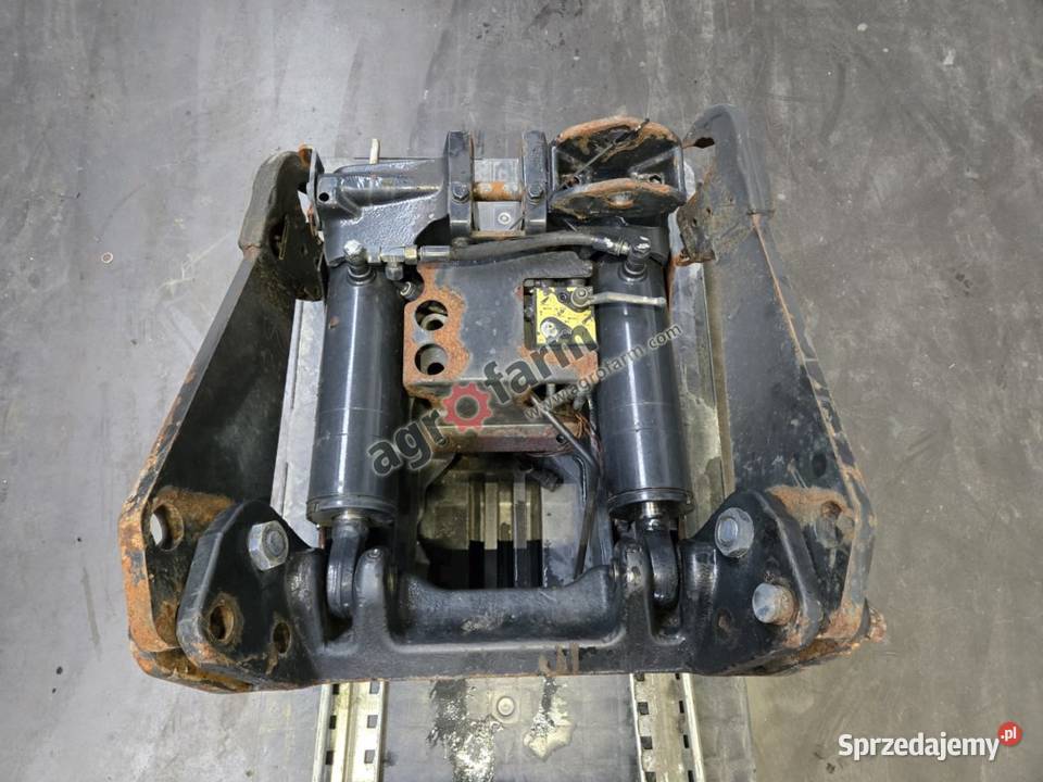 TUZ przedni podnośnik Holland T7250