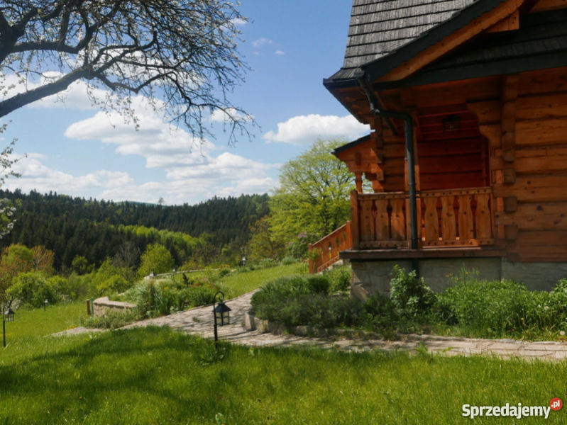 Rezydencja Tarnów dom drewniany dom z bali dom do zamieszkania