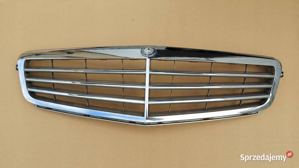 ATRAPA GRILL MERCEDES CKLASA W204 0711 Międzychód