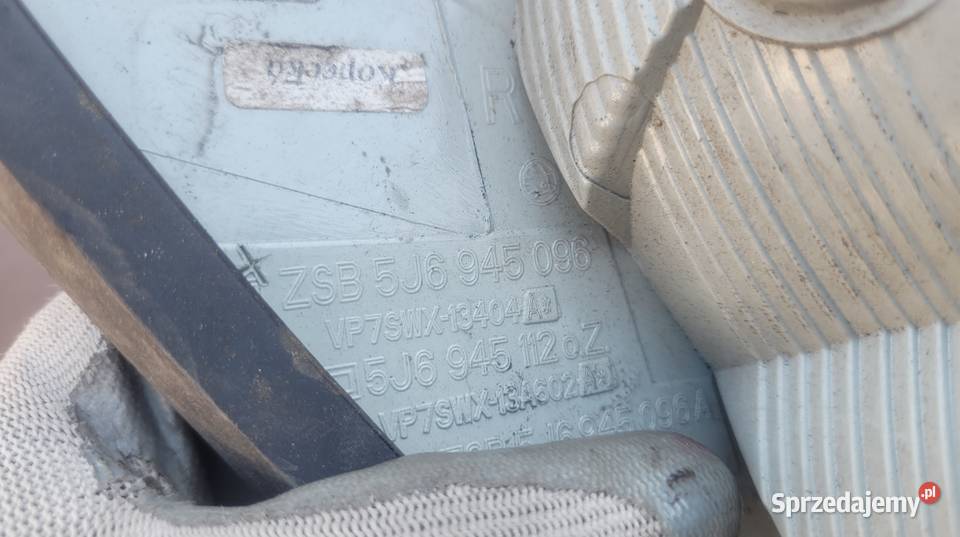 SKODA FABIA II LAMPA PRAWA TYLNA TYŁ 5J6945096 śląskie