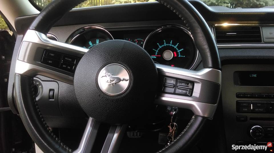 FORD MUSTANG 2010 STAN IDEALNY Tenczynek sprzedam