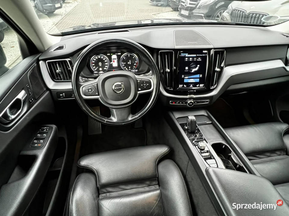Volvo XC 60 Panorama HarmanKardon HUD II 2017 elektrycznie ustawiane fotele Baranowo