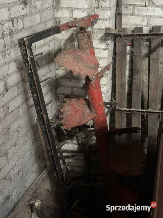 Rozrzutnik dwuosiowy dwutaśmowy Ryki