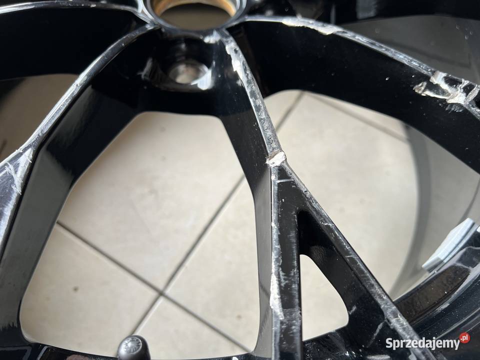 Felga aluminiowa VW GOLF VIII R 19 8JX19 ET50 Pozostałe