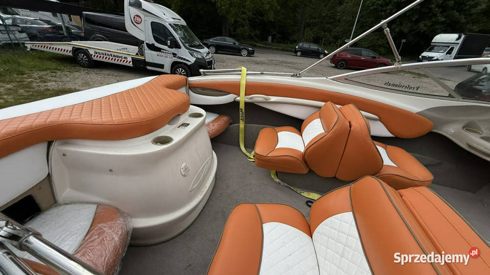 łodzie motorowe Bayliner Maxum Łódź Maxum 30 Rok produkcji 2002 Gdańsk