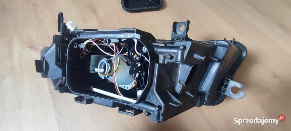 AUDI A6 C6 LAMPA PRAWA REFLEKTOR BIKSENON LED