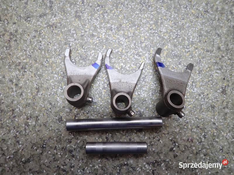 3 WODZIKI WODZIK SKRZYNI BIEGÓW SUZUKI RM 125 Pozostałe Strzelce Krajeńskie