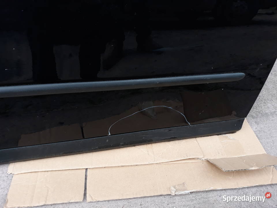 VW Passat b6 drzwi Prawe przednie Ostrówek