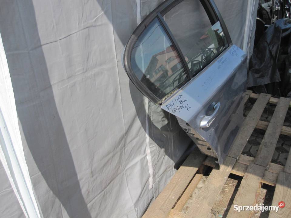 BMW E81 E87 LIFT 09r HB 5D drzwi prawe tył sprzedam