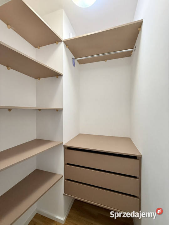 Przestronne 2pokoje z parkingiem i komórką Warszawa