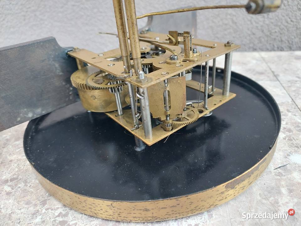 Stary zegar ścienny przedwojenny sprawny film Tczew sprzedam