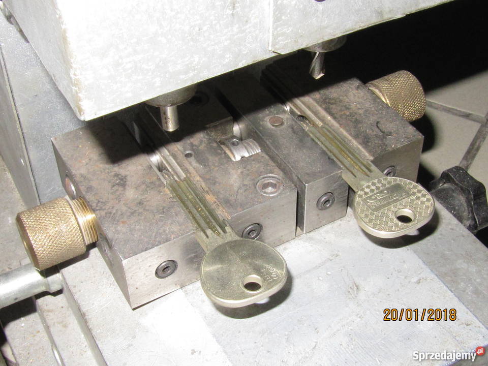 Maszyna do dorabiania kluczy pionówka Nysa