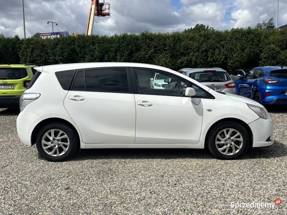Toyota Verso 7 osobowa 2012r Paniówki