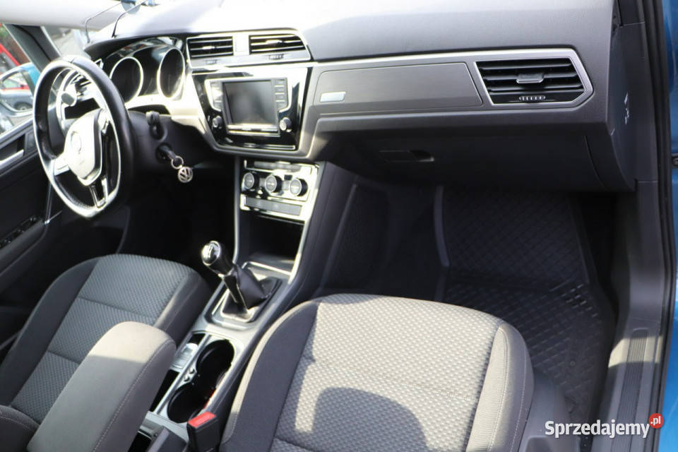 Volkswagen Touran KRAJOWY1właściciel serwisowany światła LED Opole