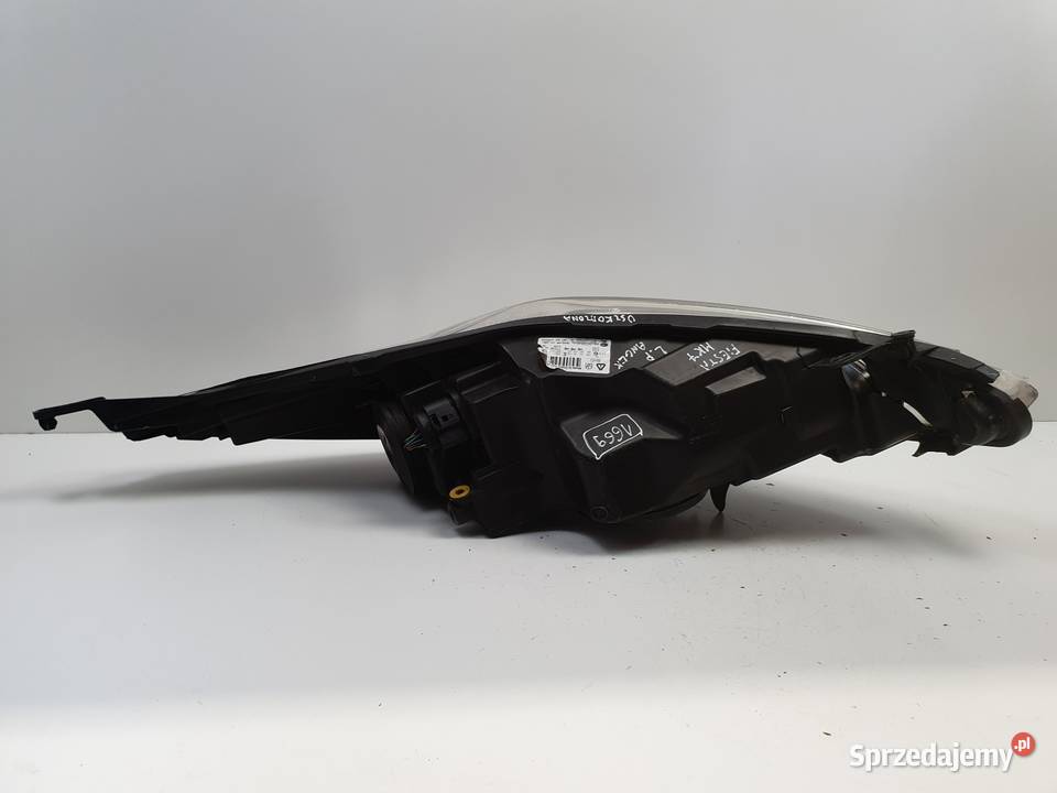 LAMPA LEWA Ford Fiesta VII MK7 0813r LIFT Rudka