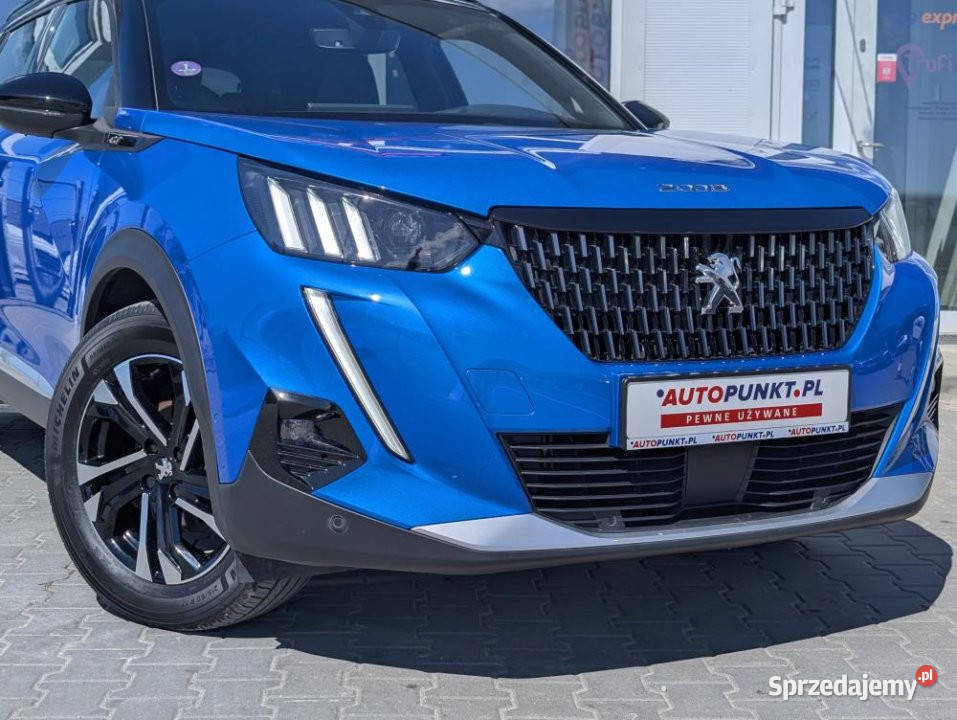 Peugeot 2008 2021r Kamera Ambiente CarPlay