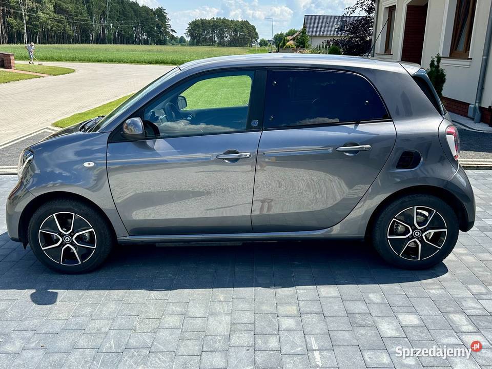 Smart Forfour elektryczny ładowarka 17 2021r nieuszkodzony wielkopolskie Siedlec