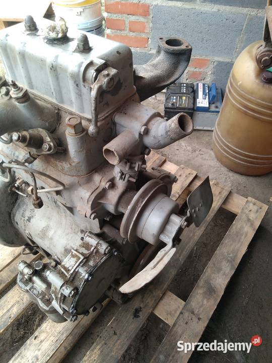 Silnik Ursus C 330 Głowno