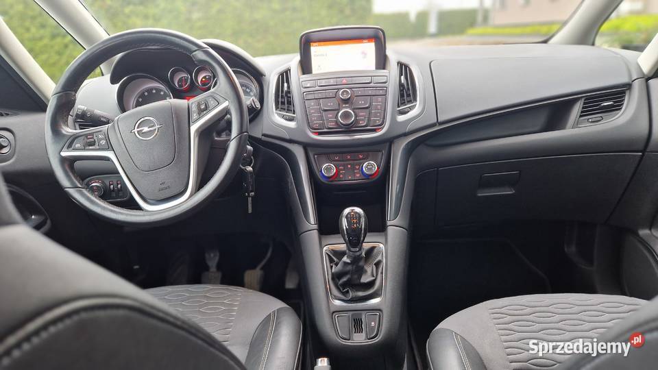Opel Zafira 16 Turbo Benzyna Super Stan