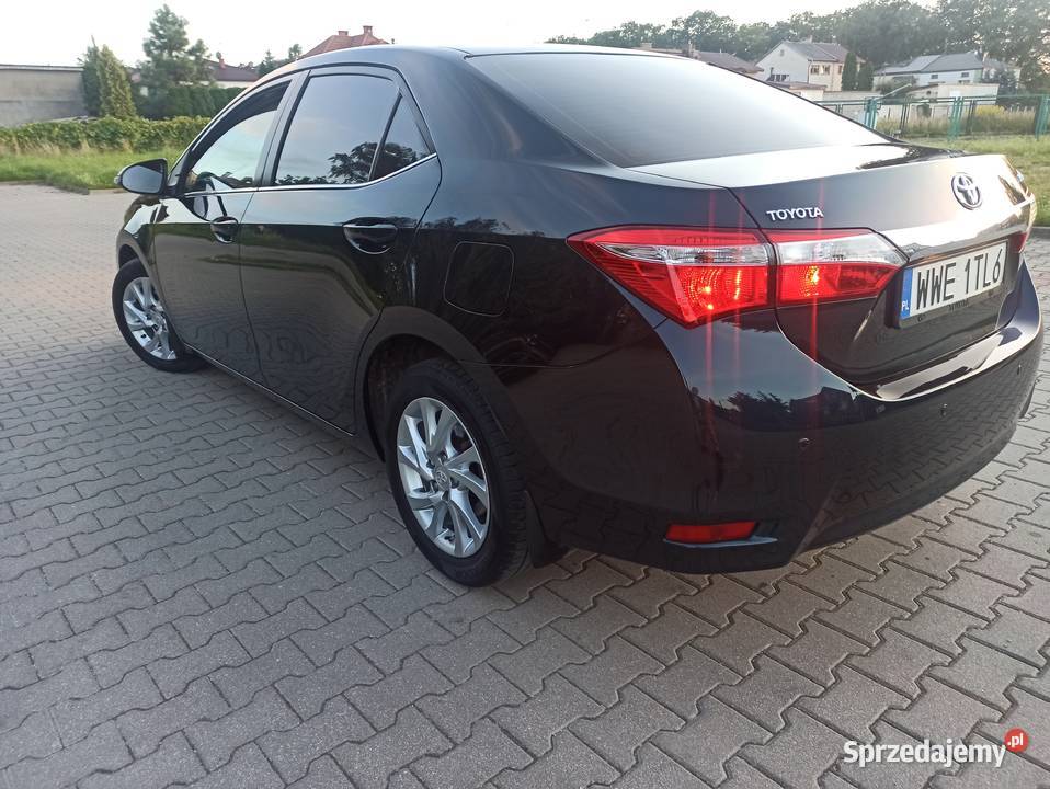 Sprzedam Toyota corolla salon Polska światła do jazdy dziennej Łochów
