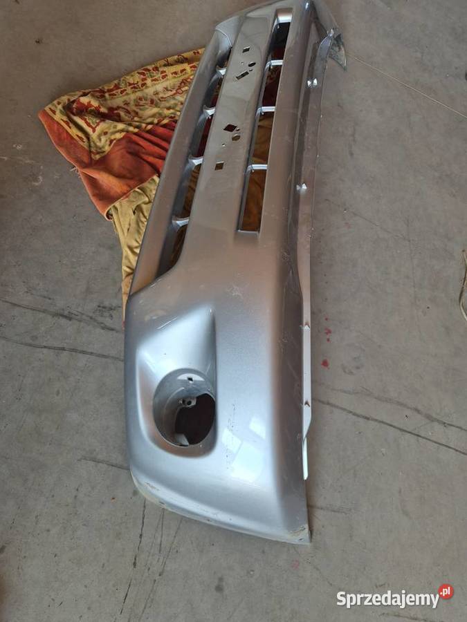 Zderzak przedni Toyota Raw4 II lift Chwałów