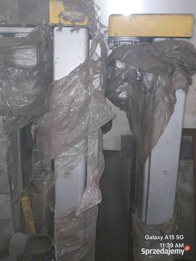 Podnosnik cztero kolumnowy najazdowy Zgierz sprzedam