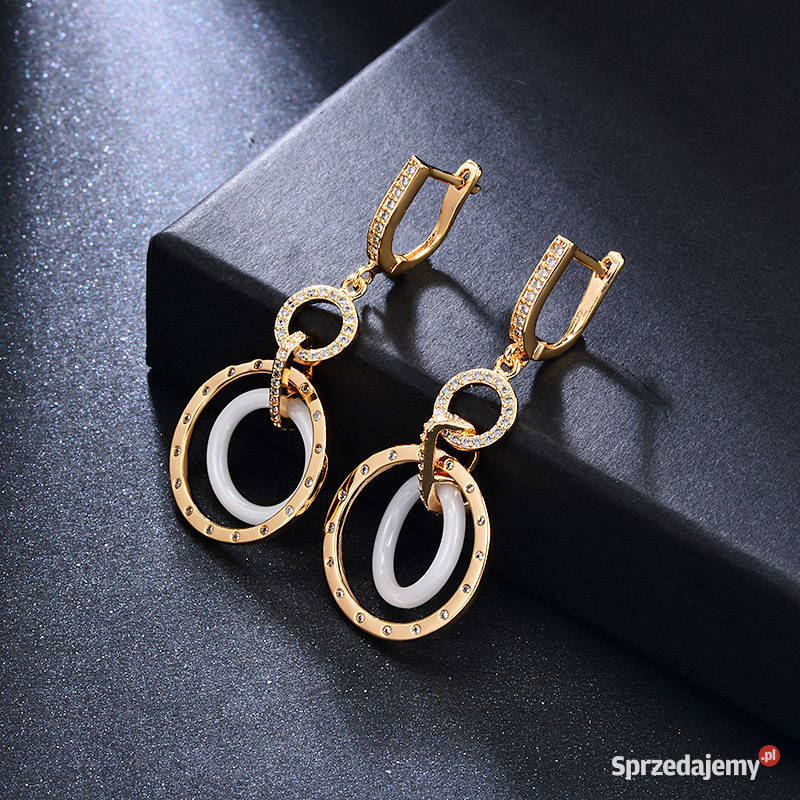 Eleganckie kolczyki ceramiczne złote zachodniopomorskie