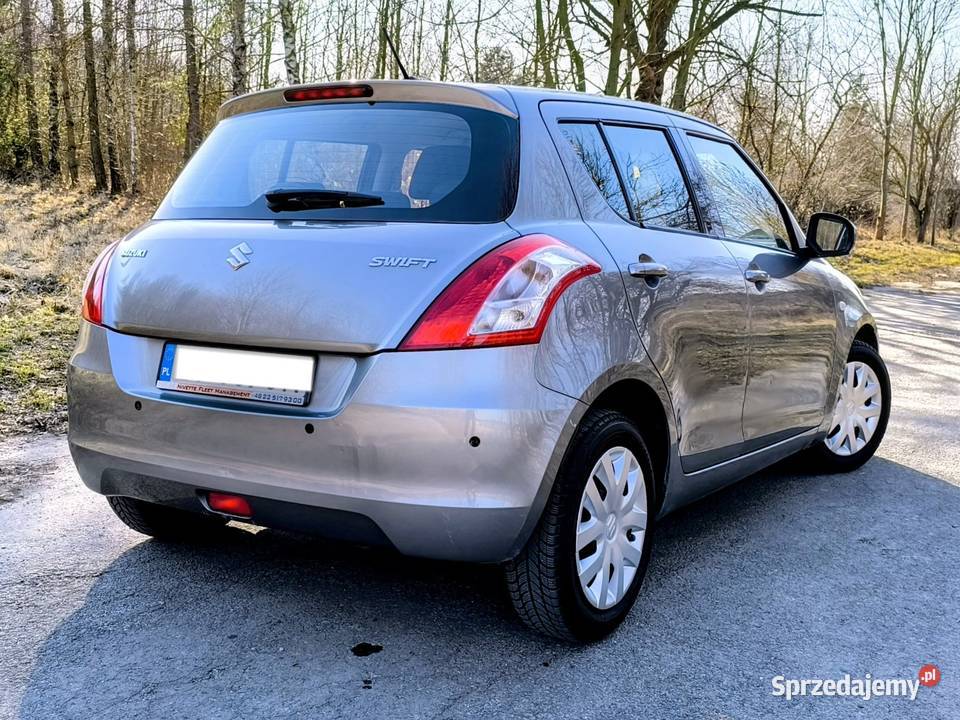 Swift V benzyna 5 drzwi klimatyzacja Salon Kielce