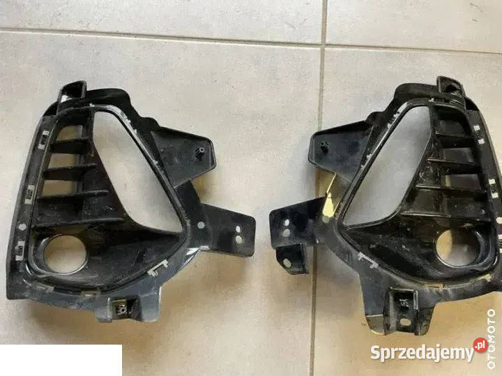 Hyundai i30 III kratka zderzaka przód Kozubszczyzna