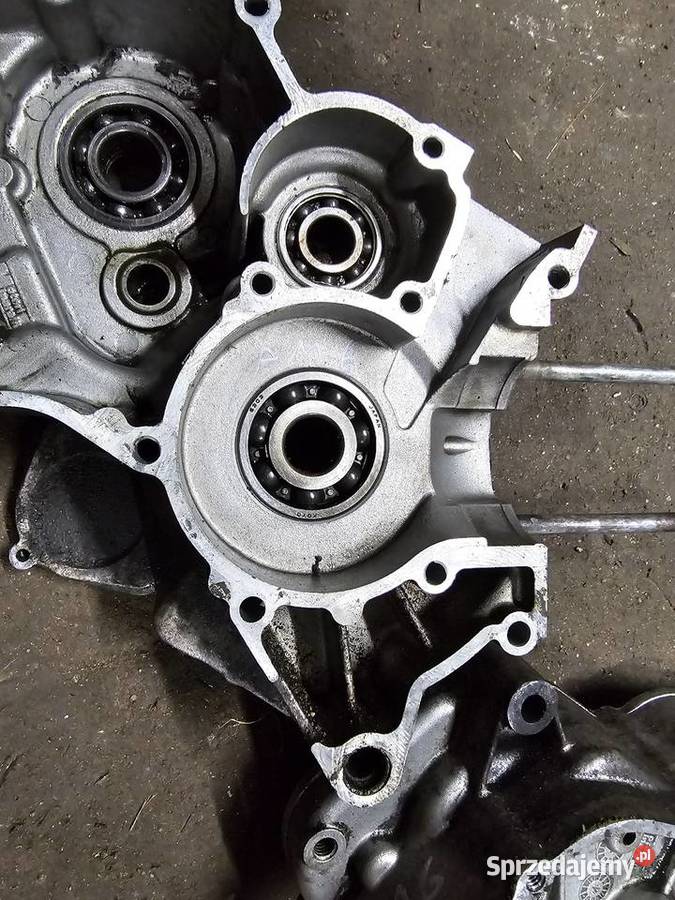 Am6 kartery blok silnika połówki karter lewy Jelenia Góra