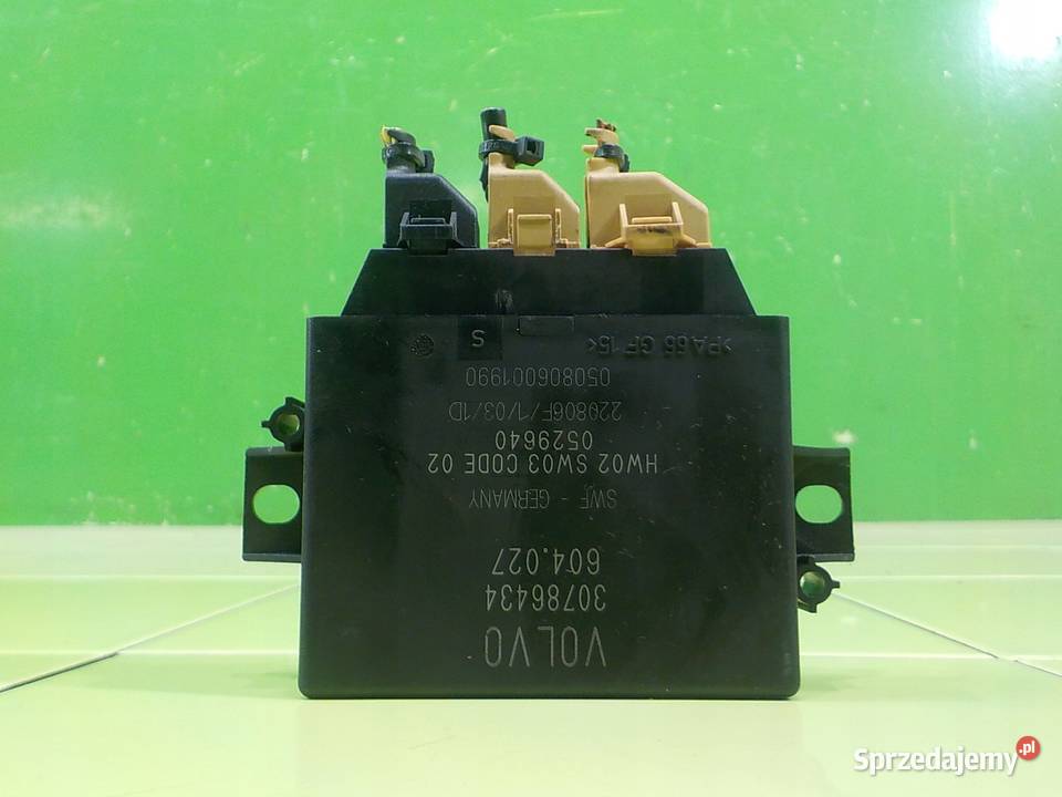 VOLVO C70 24 B AUT II 06r 2D modul parkowania osobowe sprzedam