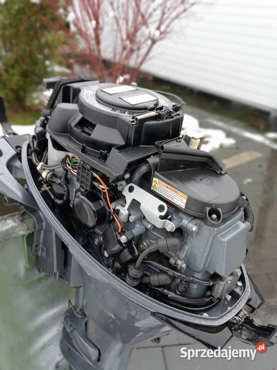 Silnik zaburtowy Yamaha Mercury Johnson Suzuki Serwis