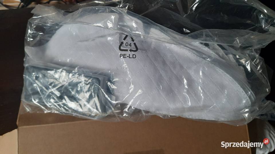 Stacja myjaca plus dodatki do robota Realme Żnin