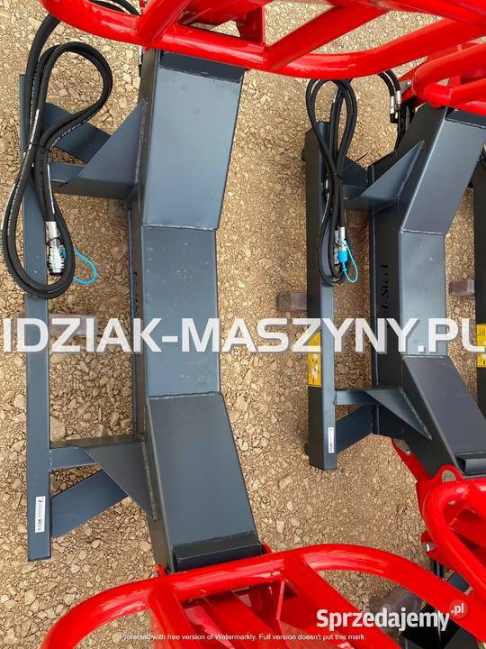 Chwytak Do Balotów Chwytak Bel Siana nieuszkodzony Radomsko