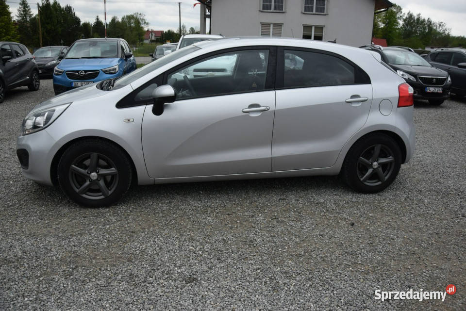 Kia Rio 12B Klima Navi Kamera 2 Kpl Kół benzyna Majdan Sieniawski