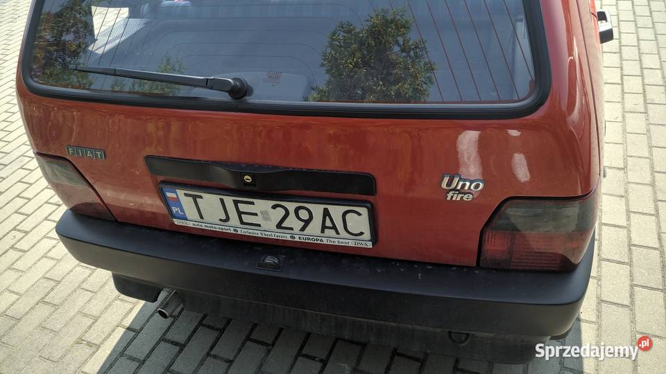 Fiat Uno garażowany stan kolekcjonerski przebieg Uno Jędrzejów