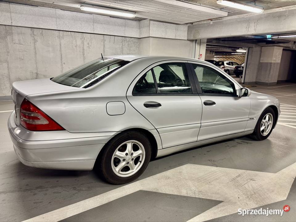 Mercedes W203 22 cdi Sedan centralny zamek Klasa C sprzedam