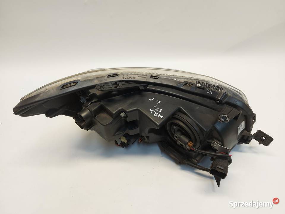 Subaru WRX STI 2015r lampa lewa przód przednia dolnośląskie