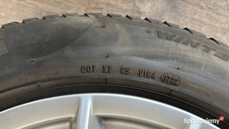 Opona zimowa Pirelli Winter SottoZero 3 22560R18 Gorzów Wielkopolski sprzedam