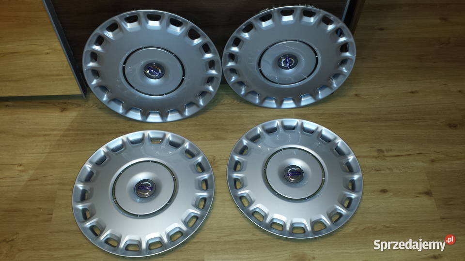 Kołpaki volvo 15 stan świetny 4 Lubartów sprzedam