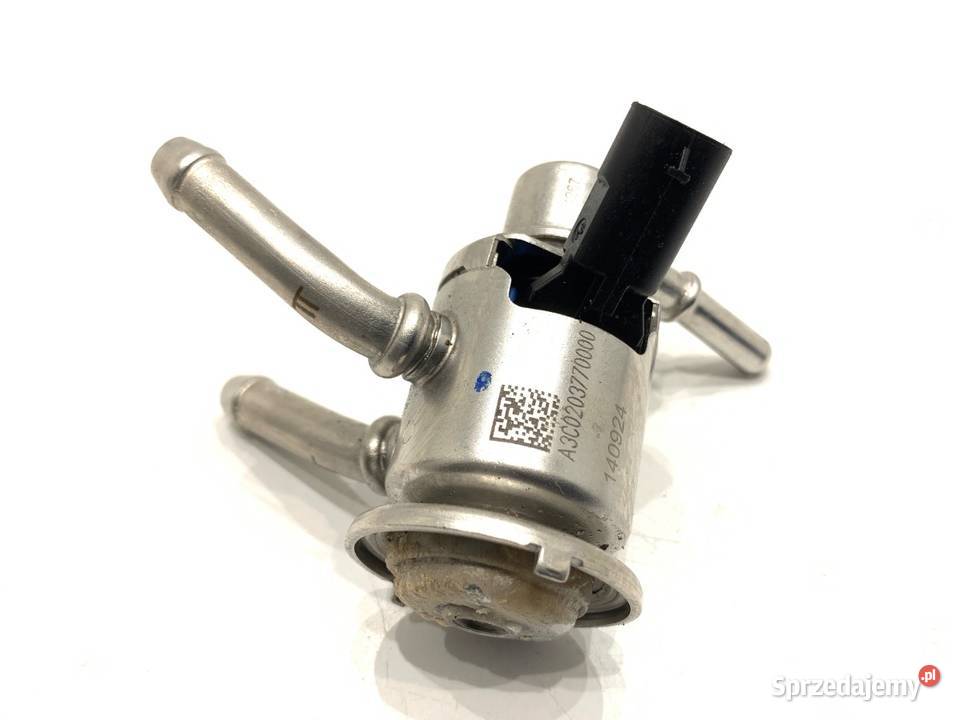 WTRYSKIWACZ SCR MERCEDES GLE A0004907600 20 269