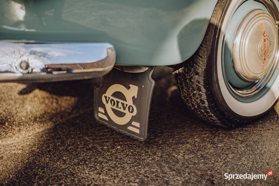 Volvo 444 z 1951 roku kierunki na dachu wycena Zgierz