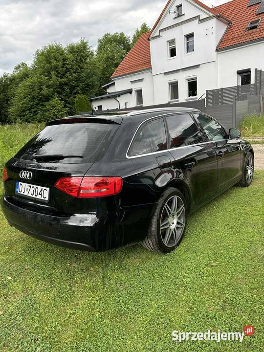 AUDI A4 B8 Kombi 2009 20 TDI 143 Xenon Navigacja poduszka powietrzna Jelenia Góra