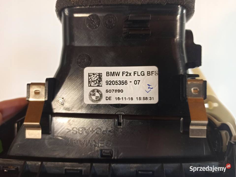 BMW F20 F07 kratka nawiewu 920535607 Kratki nawiewu
